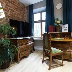 Luxury In The Heart Of The Old Town Apartment